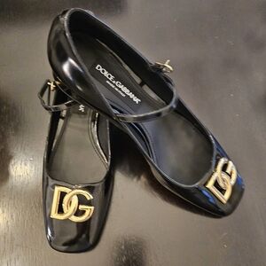 Dolce & Gabbana Black Flats with Gold Logo